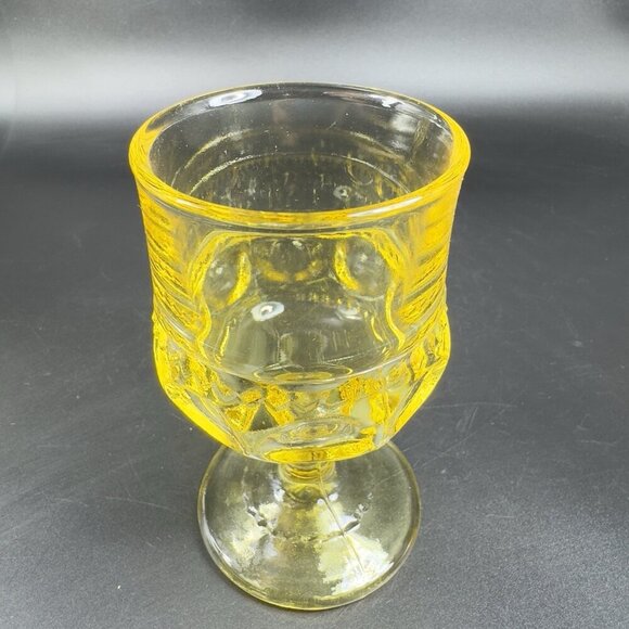 Indiana Glass Kings Crown Thumbprint Yellow Goblet Small Cups Glasses Set 2 - Picture 4 of 12